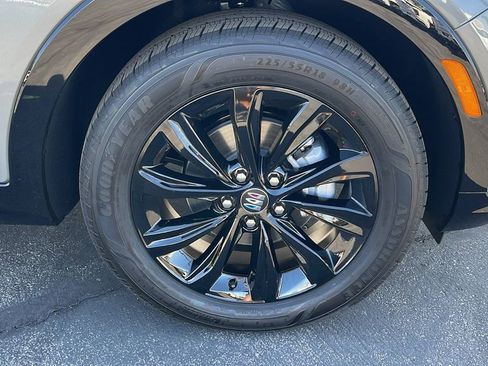 New 2026 Buick Envista Sport Touring w/ Convenience I Package FWD image 9