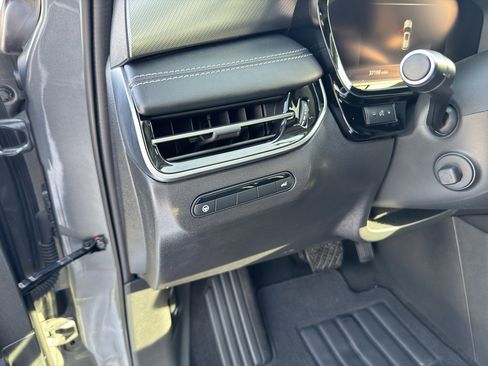 Used 2023 INFINITI QX60 Luxe image 18