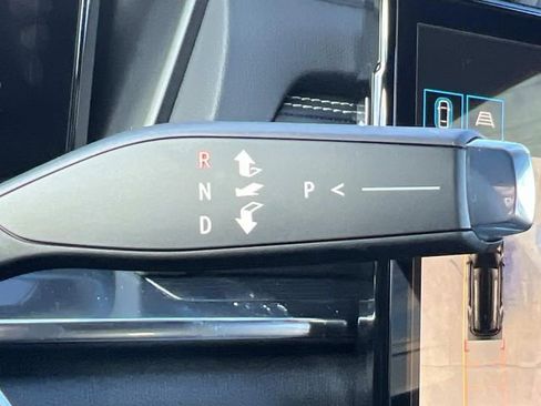 New 2026 GMC Terrain Elevation w/ Elevation Premium Package image 25