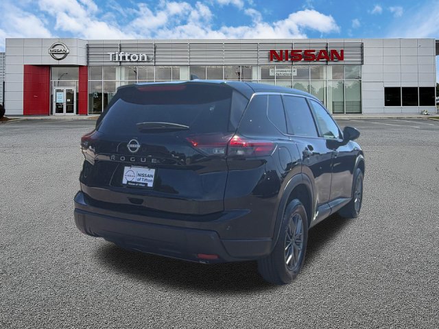 Used 2026 Nissan Rogue SV FWD image 7