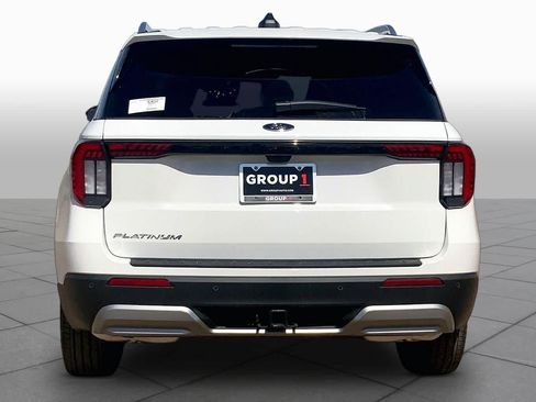 New 2026 Ford Explorer Platinum RWD image 4
