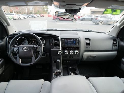Used 2022 Toyota Sequoia SR5 image 20