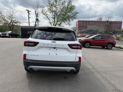 Used 2023 Ford Escape Active image 4