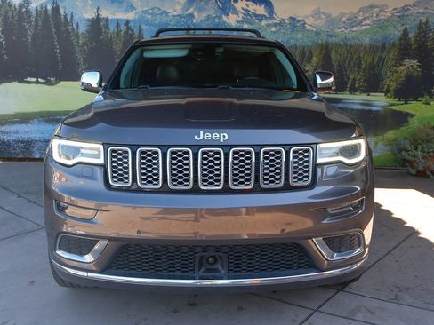 Used 2018 Jeep Grand Cherokee Summit w/ Skid Plate Group AWD/4WD image 2