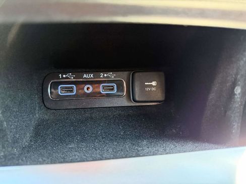 Used 2019 Jeep Grand Cherokee Limited image 33