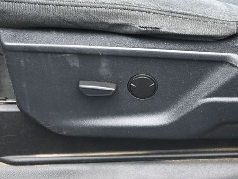 Used 2022 Ford F150 XLT w/ Equipment Group 301A Mid image 11