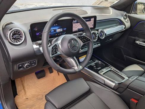 Certified 2026 Mercedes-Benz GLB 250 4MATIC image 3