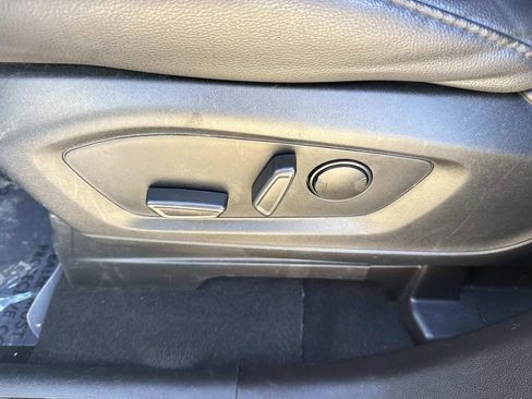 Used 2022 Ford Explorer ST w/ ST Street Pack image 26