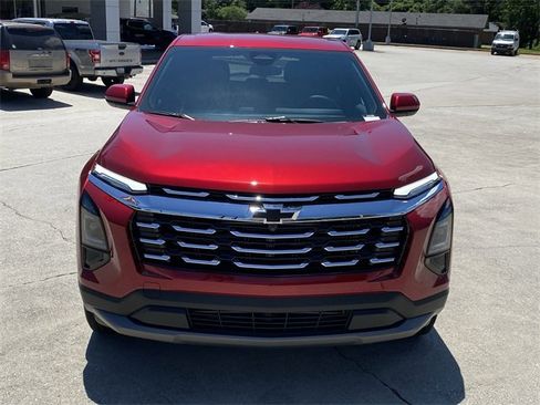 New 2026 Chevrolet Equinox LT w/ Convenience Package II image 9