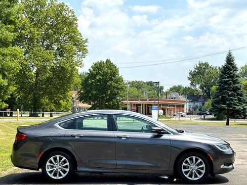 Used 2015 Chrysler 200 C image 8