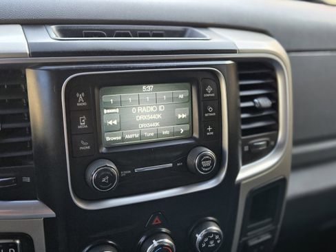 Used 2014 RAM 1500 Big Horn RWD image 28
