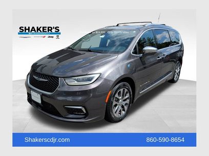 Used 2021 Chrysler Pacifica Pinnacle