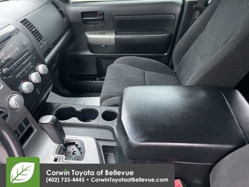 Used 2011 Toyota Tundra 4x4 CrewMax image 17