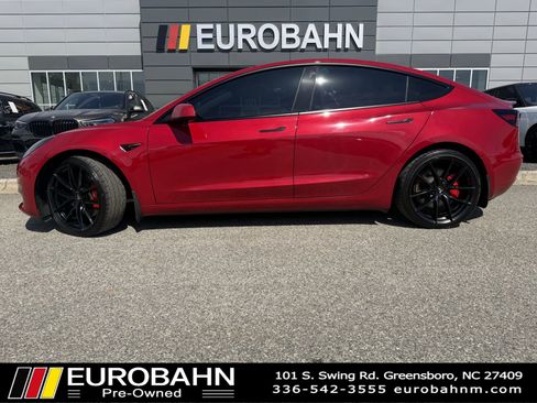 Used 2023 Tesla Model 3 Performance AWD/4WD image 2