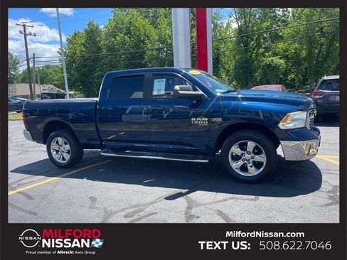 Used 2019 RAM 1500 Big Horn AWD/4WD image 5