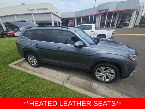 Used 2021 Volkswagen Atlas SE w/ Panoramic Sunroof Package AWD/4WD image 4