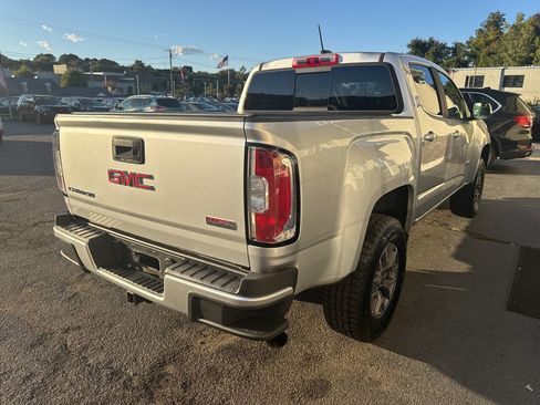 Used 2017 GMC Canyon SLE w/ All Terrain Package image 8