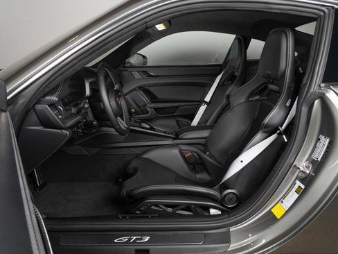 Used 2026 Porsche 911 GT3 image 30