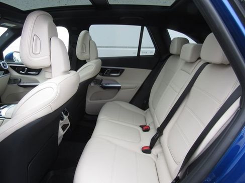 New 2026 Mercedes-Benz GLC 300 4MATIC image 15