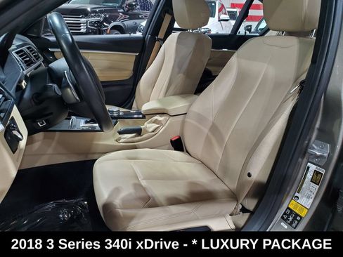 Used 2018 BMW 340i xDrive Sedan AWD/4WD image 6