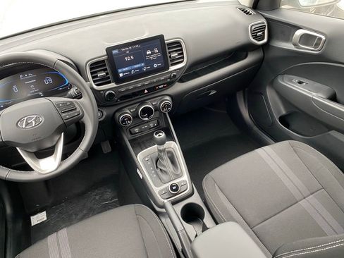 New 2026 Hyundai Venue SEL image 30