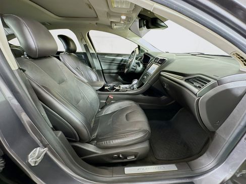 Used 2014 Ford Fusion Energi Titanium w/ Driver Assist Package FWD image 31