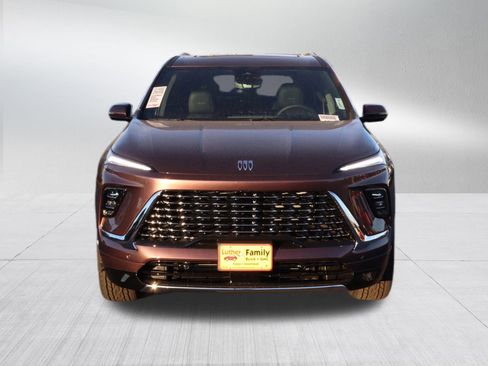New 2026 Buick Enclave Avenir image 2