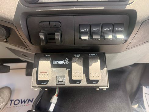 Used 2016 Ford F350 XL AWD/4WD image 15