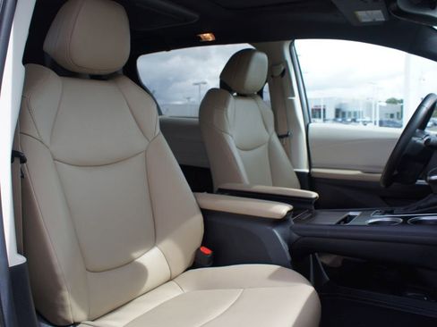 Used 2024 Toyota Sienna XLE image 26