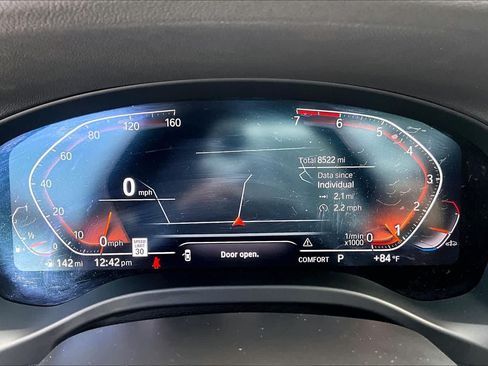 Used 2025 BMW X4 xDrive30i AWD/4WD image 22