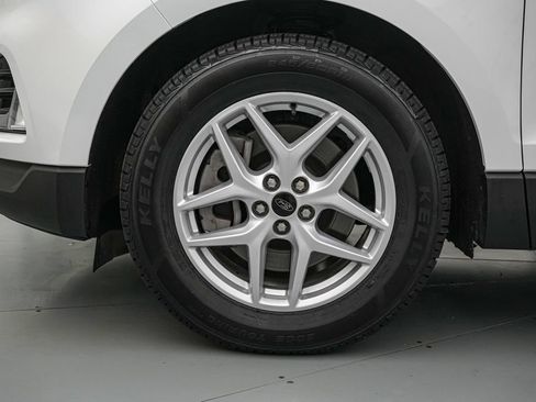 Certified 2023 Ford Edge SEL w/ Convenience Package AWD/4WD image 10