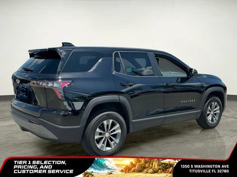 Used 2025 Chevrolet Equinox LT AWD/4WD image 11