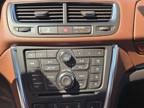 Used 2015 Buick Encore Leather w/ Experience Buick Package FWD image 19