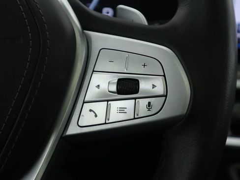 Used 2023 BMW X7 xDrive40i w/ Premium Package image 12