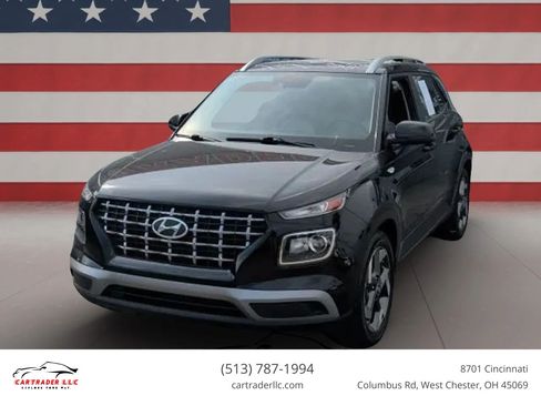 Used 2022 Hyundai Venue SEL FWD image 1