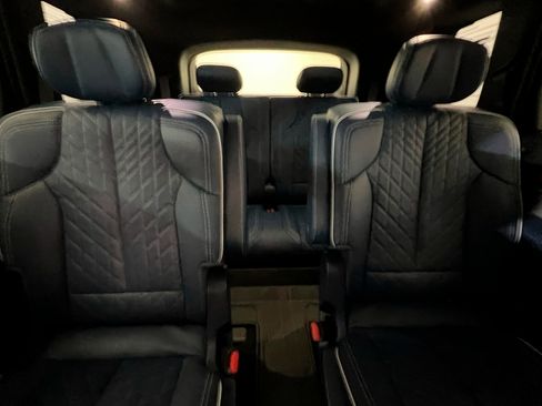 New 2026 Cadillac Vistiq Premium Luxury w/ LPO, Floor Liner Package image 27