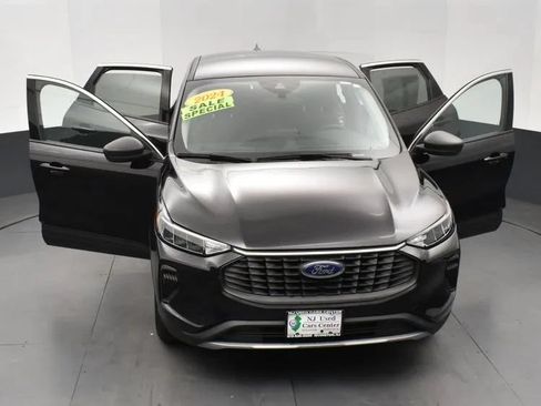 Used 2024 Ford Escape Active AWD/4WD image 10