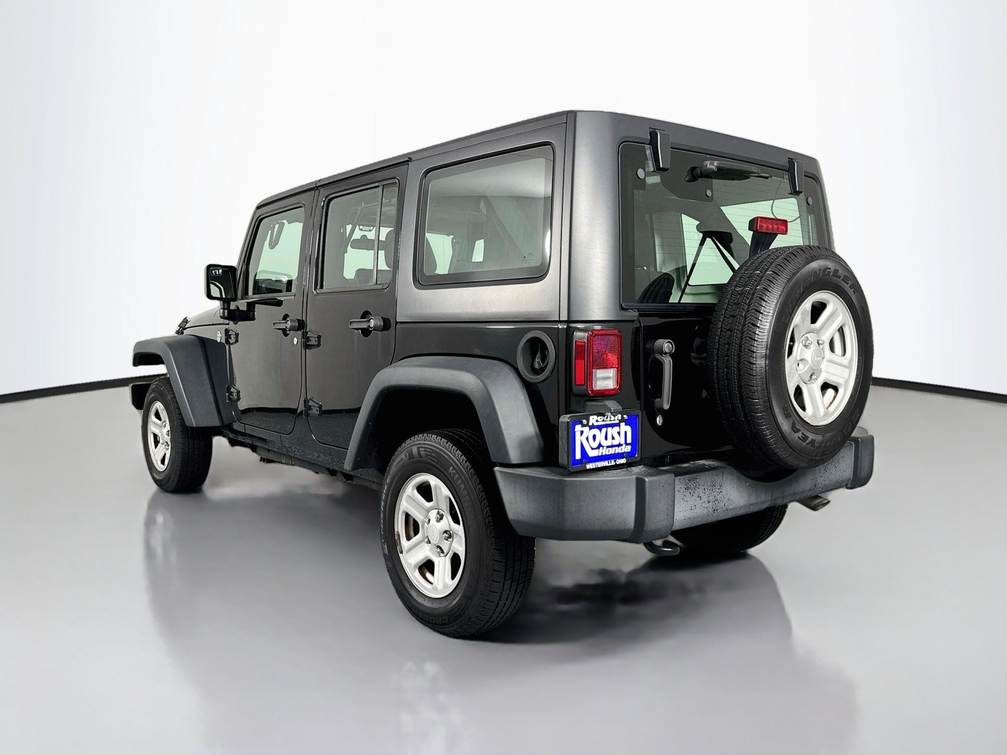 Used 2016 Jeep Wrangler Unlimited Sport AWD/4WD image 7
