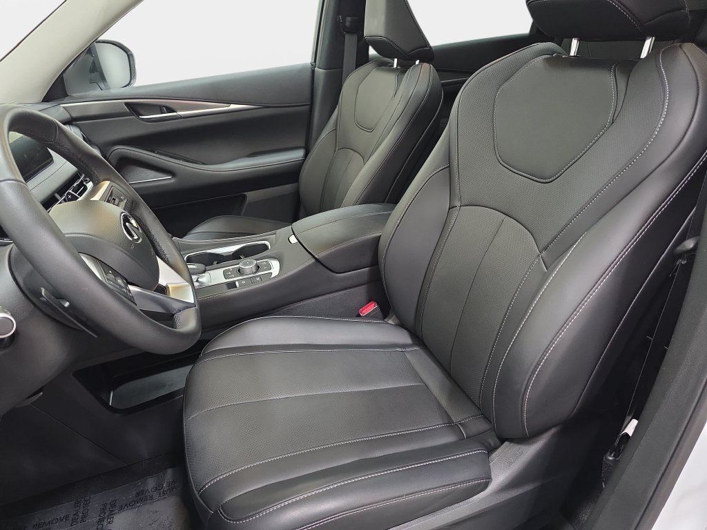 Certified 2026 INFINITI QX60 Pure w/ Cargo Package AWD/4WD image 11