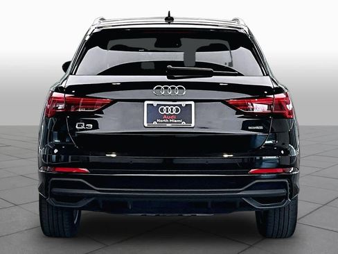 Used 2024 Audi Q3 2.0T Premium w/ Convenience Package image 5