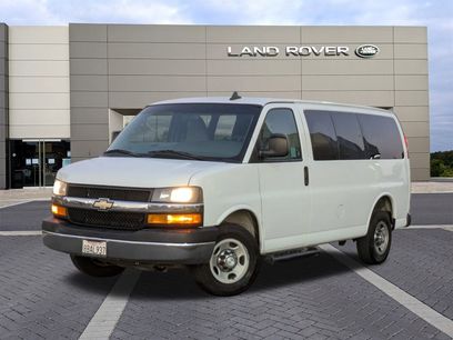 Used 2017 Chevrolet Express 3500 LT w/ LT Preferred Equipment Group