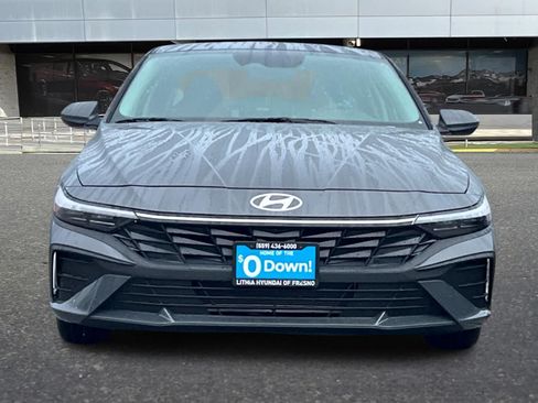 New 2026 Hyundai Elantra SE FWD image 11