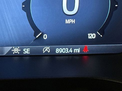 Used 2025 Ford F150 XLT w/ Equipment Group 301A Standard image 13