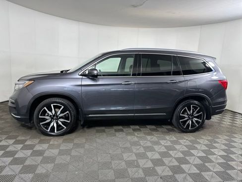 Used 2019 Honda Pilot Touring image 7