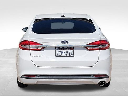 Used 2017 Ford Fusion S FWD image 4