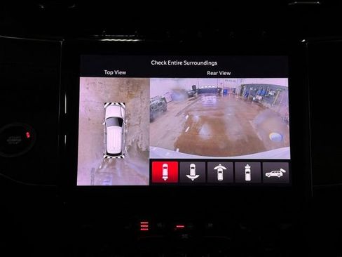 Used 2025 Jeep Grand Cherokee Summit image 36