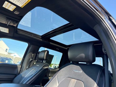Used 2020 Ford F350 Platinum w/ FX4 Off-Road Package AWD/4WD image 5