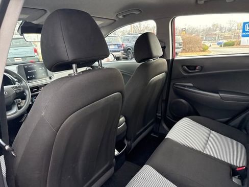 Used 2023 Hyundai Kona SE image 20