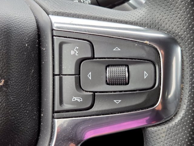Used 2023 Chevrolet Blazer LT FWD image 20