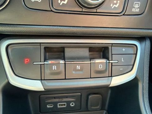 Used 2023 GMC Terrain SLE w/ Driver Convenience Package AWD/4WD image 20